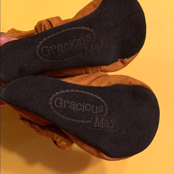 Gracious May Booties with bow - Picture 4 of 5